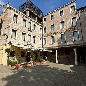 Ai Due Fanali Hotel