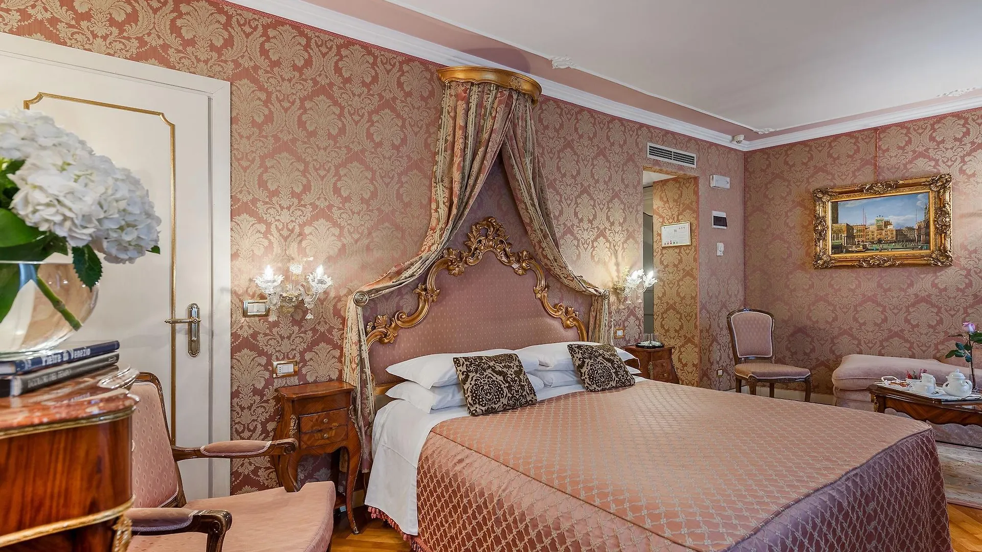 ונציה Hotel Antico Doge - A Member Of Elizabeth Hotel Group