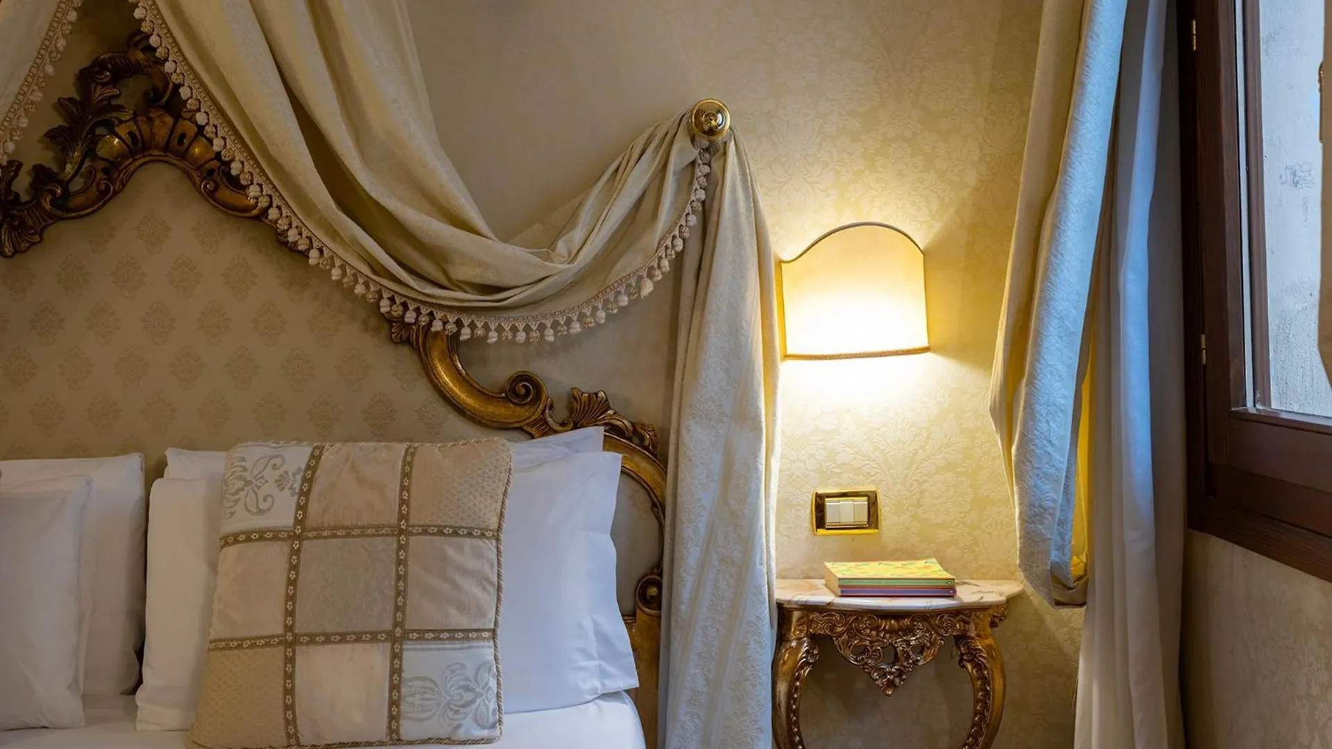 ונציה Hotel Antico Doge - A Member Of Elizabeth Hotel Group